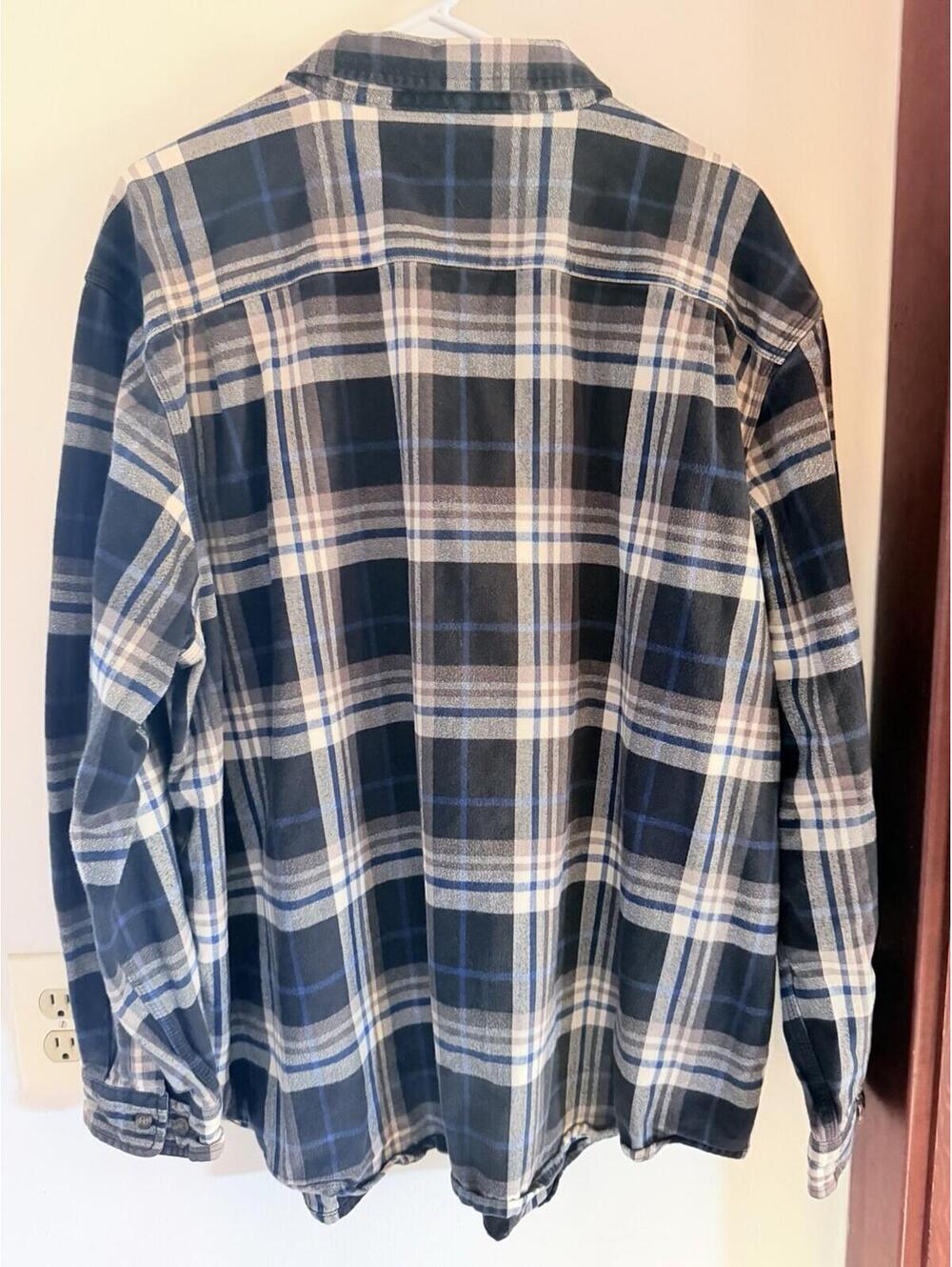 3XL - Men - Carhartt Original Fit Flannel Shirt - Picture 4 of 4
